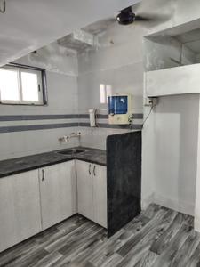 Kitchen Image of 500 Sq.ft 2 BHK Apartment / Flat for rent in Naranpura Ahmedabad for Rs. 25000
