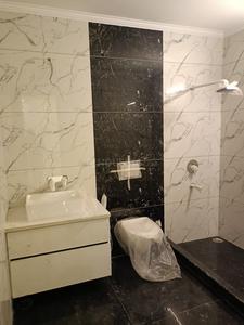 Bathroom Image of 6000 Sq.ft 7 BHK Independent House for sale in Sector 36 Noida for Rs. 110000000