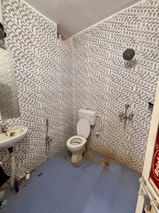 Image of 1300 Sq.ft 3 BHK Apartment / Flat for rent in Nutan Motijhari Enclave, Rukanpura, Patna for Rs. 17000