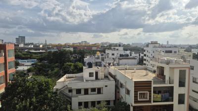 Balcony Image of 1020 Sq.ft 2 BHK Apartment / Flat for rent in Singasandra Bengaluru for Rs. 39999