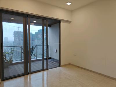 Bedroom Image of 2000 Sq.ft 4 BHK Apartment / Flat for sale in Lodha Aura, Sion Mumbai for Rs. 85000000