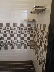 Bathroom Image of 1200 Sq.ft 3 BHK Duplex for rent in Nagwa Lanka Varanasi for Rs. 12000