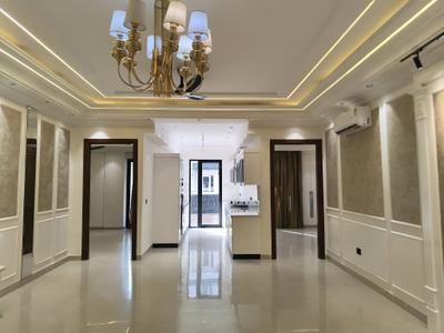Living Room Image of 1900 Sq.ft 3 BHK Builder Floor for rent in Sector 23 Gurgaon for Rs. 75000