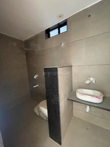 Bathroom Image of 2050 Sq.ft 3 BHK Apartment / Flat for rent in Scheme 78 Indore for Rs. 45000