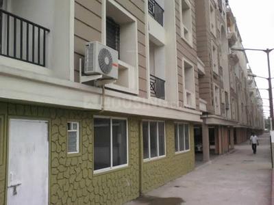 Image of 1200 Sq.ft 3 BHK Apartment / Flat for rent in Airport Gate no. 1, Kolkata for Rs. 18000