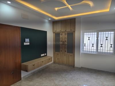 3 BHK Semi Furnished Flat
