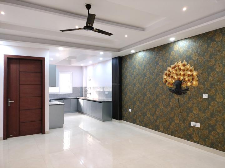 Living Room Image of 2300 Sq.ft 4 BHK Builder Floor for sale in Vasundhara Ghaziabad for Rs. 13450000