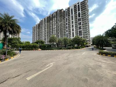 Image of 2365 Sq.ft 4 BHK Apartment / Flat for sale in DLF New Town Heights 1, Sector 86, Gurgaon for Rs. 25500000