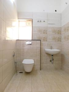 Image of 2350 Sq.ft 4 BHK Villa for sale in DAC Silicon Valley Phase 2, Navalur, Chennai for Rs. 25500000