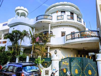 Image of 3200 Sq.ft 10 BHK Independent House for sale in Rabindra Palli Colony, Lucknow for Rs. 38000000