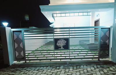 Image of 2400 Sq.ft 4.5 BHK Independent House for sale in Thevakkal, Kochi for Rs. 12900001