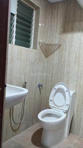 Bathroom Image of 750 Sq.ft 1 BHK Builder Floor for rent in Mahadevapura Bengaluru for Rs. 25000
