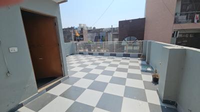 Image of 1400 Sq.ft 1.5 BHK Independent House for rent in Sector 105, Gurgaon for Rs. 17000