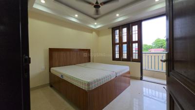 Bedroom Image of 800 Sq.ft 2 BHK Apartment / Flat for rent in Rajpur New Delhi for Rs. 32000