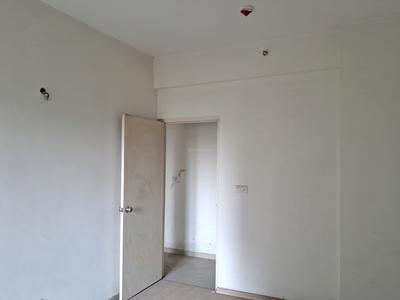 Bedroom Image of 1650 Sq.ft 3 BHK Apartment / Flat for sale in DLF Capital Greens, Karampura New Delhi for Rs. 27000000