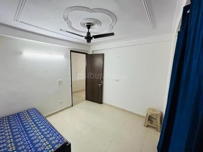 Bedroom Image of 1000 Sq.ft 2 BHK Builder Floor for rent in East Of Kailash New Delhi for Rs. 35000
