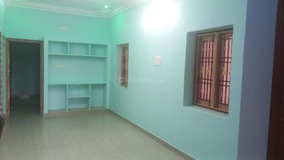 Living Room Image of 750 Sq.ft 2 BHK Apartment / Flat for rent in Thiruvallur Chennai for Rs. 9000