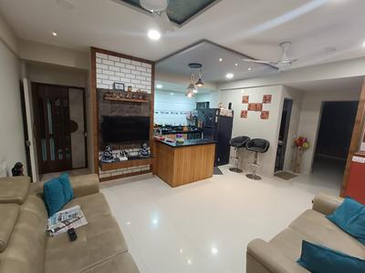Bedroom Image of 1450 Sq.ft 3 BHK Apartment / Flat for rent in Avaneesh Heights, Shilaj Ahmedabad for Rs. 38000