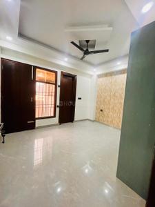 Bedroom Image of 1800 Sq.ft 4 BHK Apartment / Flat for sale in Shalimar Garden Ghaziabad for Rs. 17000000