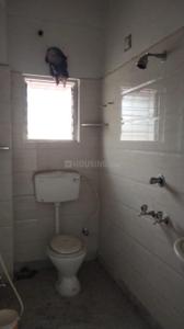 Bathroom Image of 860 Sq.ft 2 BHK Apartment / Flat for sale in Hemlata Apartment, Ward No 113 Kolkata for Rs. 3000000