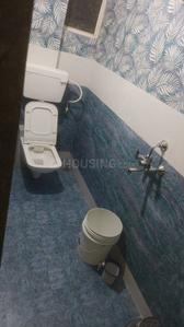 Bathroom Image of 400 Sq.ft 1 BHK Independent House for rent in Shivaji Nagar Pune for Rs. 25000