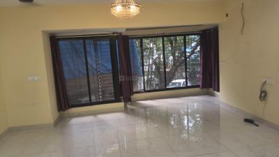 Living Room Image of 1300 Sq.ft 3 BHK Apartment / Flat for rent in Sunny Side Apartments, Andheri West Mumbai for Rs. 110000