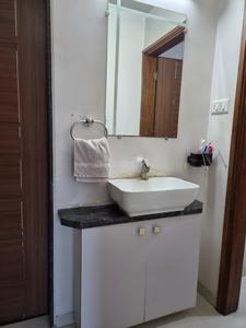 Bathroom Image of 1400 Sq.ft 2 BHK Apartment / Flat for rent in Tilak Nagar Bhavnagar for Rs. 25500