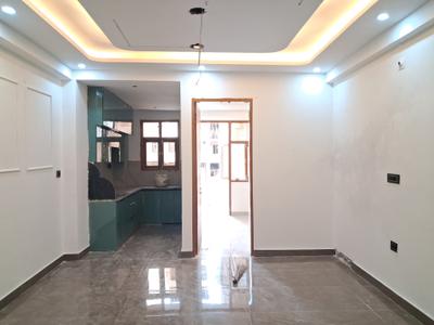 Living Room Image of 1400 Sq.ft 3 BHK Apartment / Flat for sale in Sector 73 Noida for Rs. 5800000