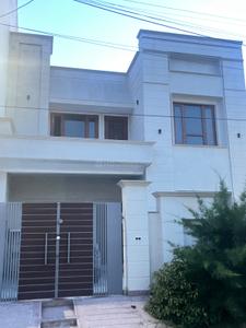 Image of 1600 Sq.ft 3 BHK Apartment / Flat for rent in Earthcon Yuvraj Residency, Ram Ganga Vihar Phase 2, Moradabad for Rs. 25000