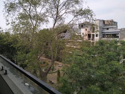 Bedroom One Image of 1500 Sq.ft 3 BHK Builder Floor for sale in Mukherjee Nagar New Delhi for Rs. 25000000