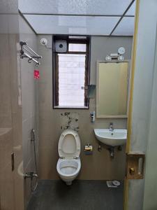 Bathroom Image of 370 Sq.ft 3 BHK Independent House for sale in Aundh Pune for Rs. 50000000