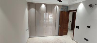 Bedroom Image of 1800 Sq.ft 3 BHK Independent House for rent in Rajouri Garden New Delhi for Rs. 80000