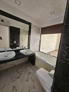 Bathroom Image of 3800 Sq.ft 4 BHK Apartment / Flat for sale in Samraat Signature, Anandvalli Nashik for Rs. 32500000