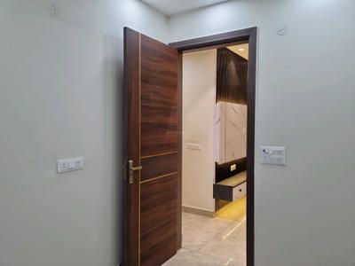 Bedroom Image of 600 Sq.ft 2 BHK Apartment / Flat for sale in Nawada New Delhi for Rs. 3200000