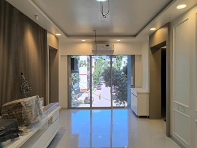 Living Room Image of 720 Sq.ft 2 BHK Apartment / Flat for sale in Santacruz East Mumbai for Rs. 21000000