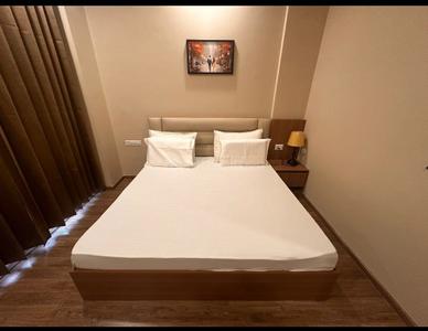 Bedroom Image of 451 Sq.ft 1 RK Apartment / Flat for rent in Paramount Pine And Oak Studio, Surajpur Greater Noida for Rs. 13500