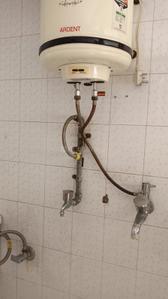 Bathroom Image of 2000 Sq.ft 3 BHK Builder Floor for rent in Green Avenue Amritsar for Rs. 30000