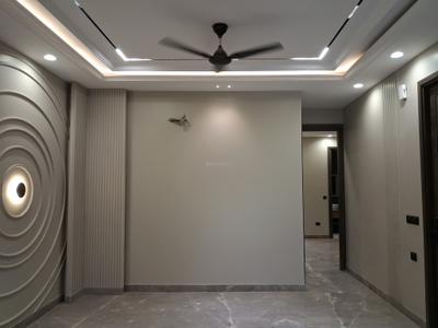 Living Room Image of 1350 Sq.ft 3 BHK Builder Floor for sale in Paschim Vihar New Delhi for Rs. 27500000