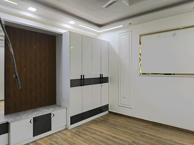 Bedroom Image of 2400 Sq.ft 4 BHK Builder Floor for sale in Vasundhara Ghaziabad for Rs. 21500000