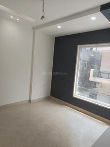 Bedroom Image of 1350 Sq.ft 3 BHK Apartment / Flat for sale in Model Town New Delhi for Rs. 22800000