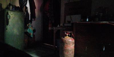 Bathroom Image of 153 Sq.ft 1 RK Apartment / Flat for rent in Rajendra Nagar Ghaziabad for Rs. 2000