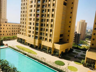 Image of 950 Sq.ft 2 BHK Apartment / Flat for sale in Rustomjee Urbania Aurelia, Thane West, Thane for Rs. 13700000