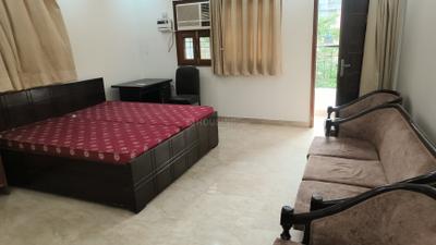 Bedroom Image of 600 Sq.ft 1 RK Builder Floor for rent in Malviya Nagar New Delhi for Rs. 29000