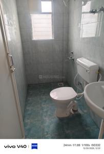 Bathroom Image of 630 Sq.ft 2 BHK Apartment / Flat for sale in Konnagar Hooghly for Rs. 3100000