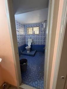 Bathroom Image of 700 Sq.ft 1 BHK Independent House for rent in MCC Davanagere for Rs. 9000