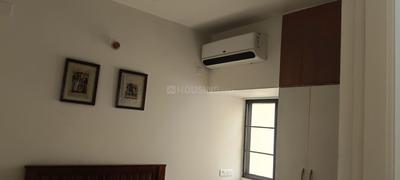 Bedroom Image of 1600 Sq.ft 3 BHK Apartment / Flat for rent in Ritechoice Swathi Tejas, Nandambakkam, Alandur Chennai for Rs. 70000