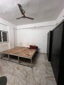 Bedroom Image of 700 Sq.ft 2 BHK Builder Floor for rent in Gokhalenagar Pune for Rs. 28000