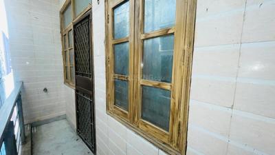 Balcony Image of 700 Sq.ft 2 BHK Apartment / Flat for rent in Nawada New Delhi for Rs. 18000