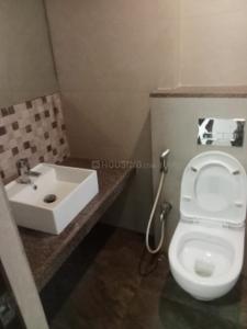 Bathroom Image of 871 Sq.ft 2 BHK Apartment / Flat for rent in Thane West Thane for Rs. 45000