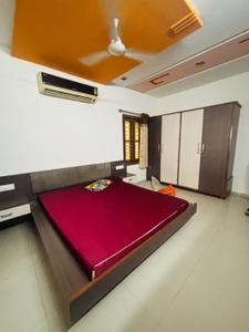 Bedroom Image of 2700 Sq.ft 4.5 BHK Independent House for rent in Science City Ahmedabad for Rs. 60000